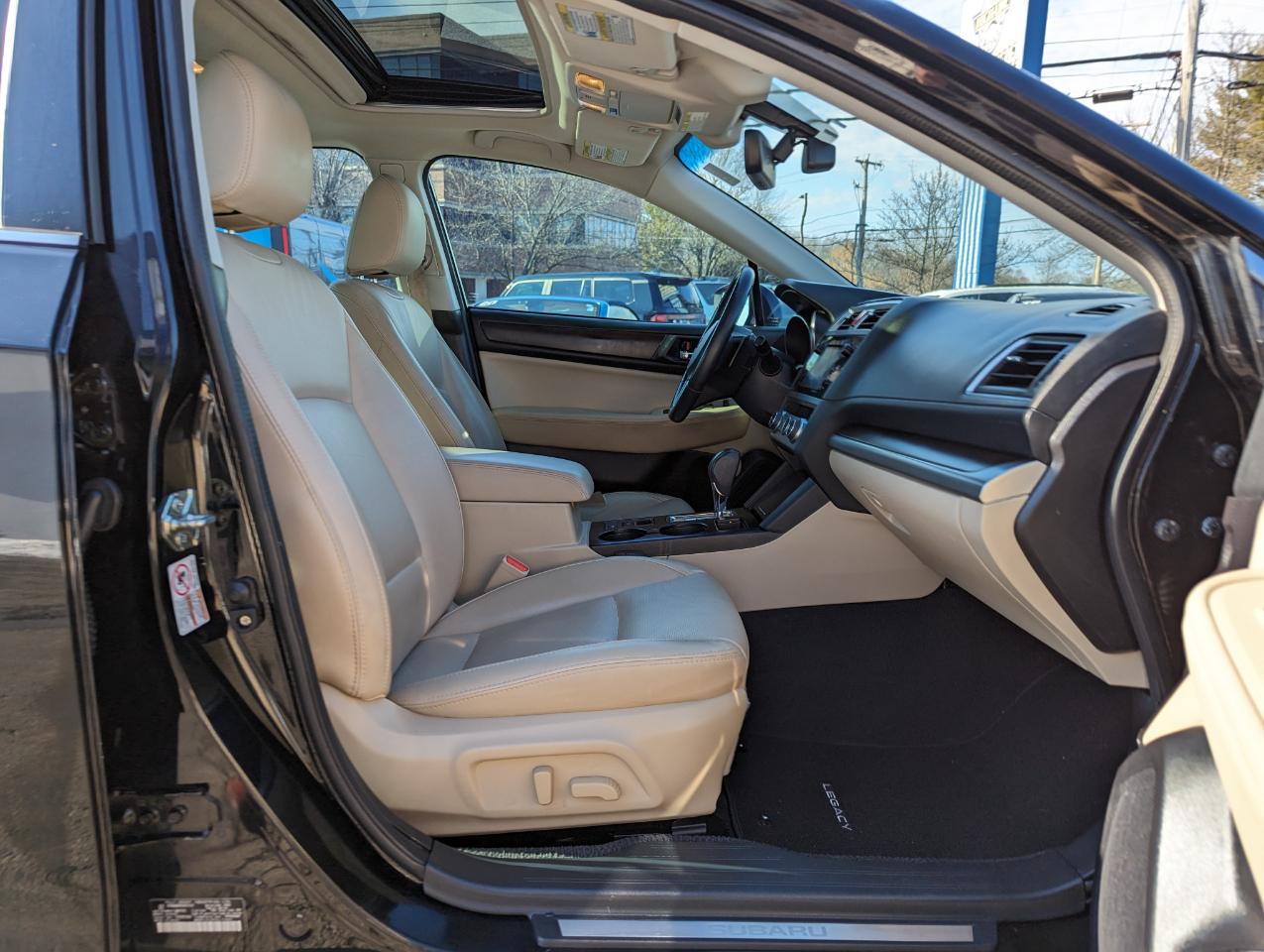 Subaru Legacy 2.5i Limited 2017