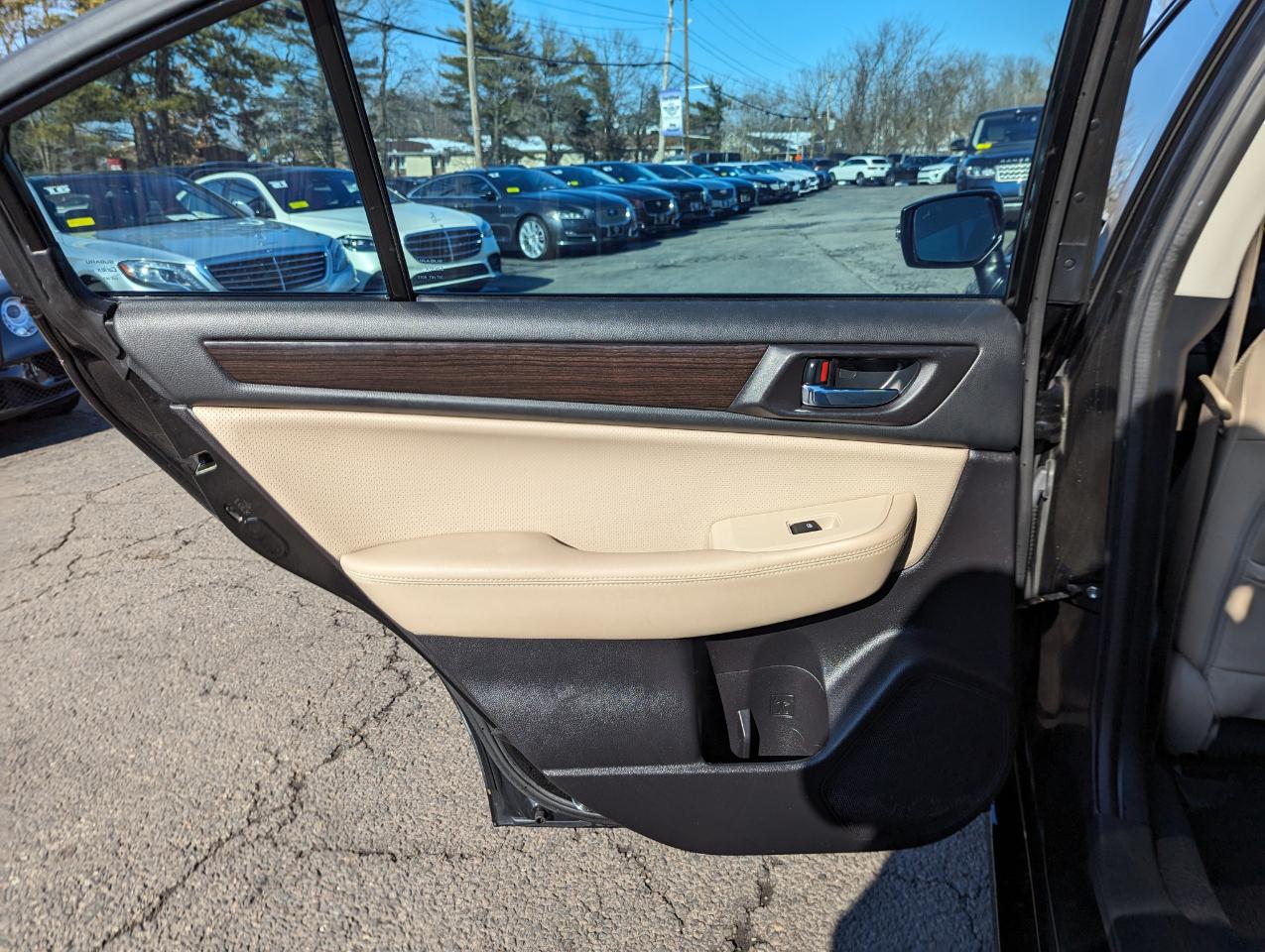 Subaru Legacy 2.5i Limited 2017