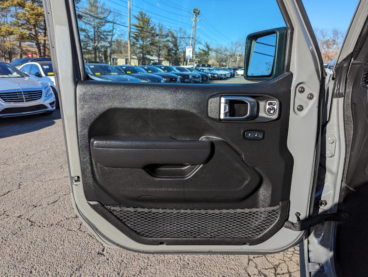 Jeep Wrangler Unlimited Willys 4x4 2022