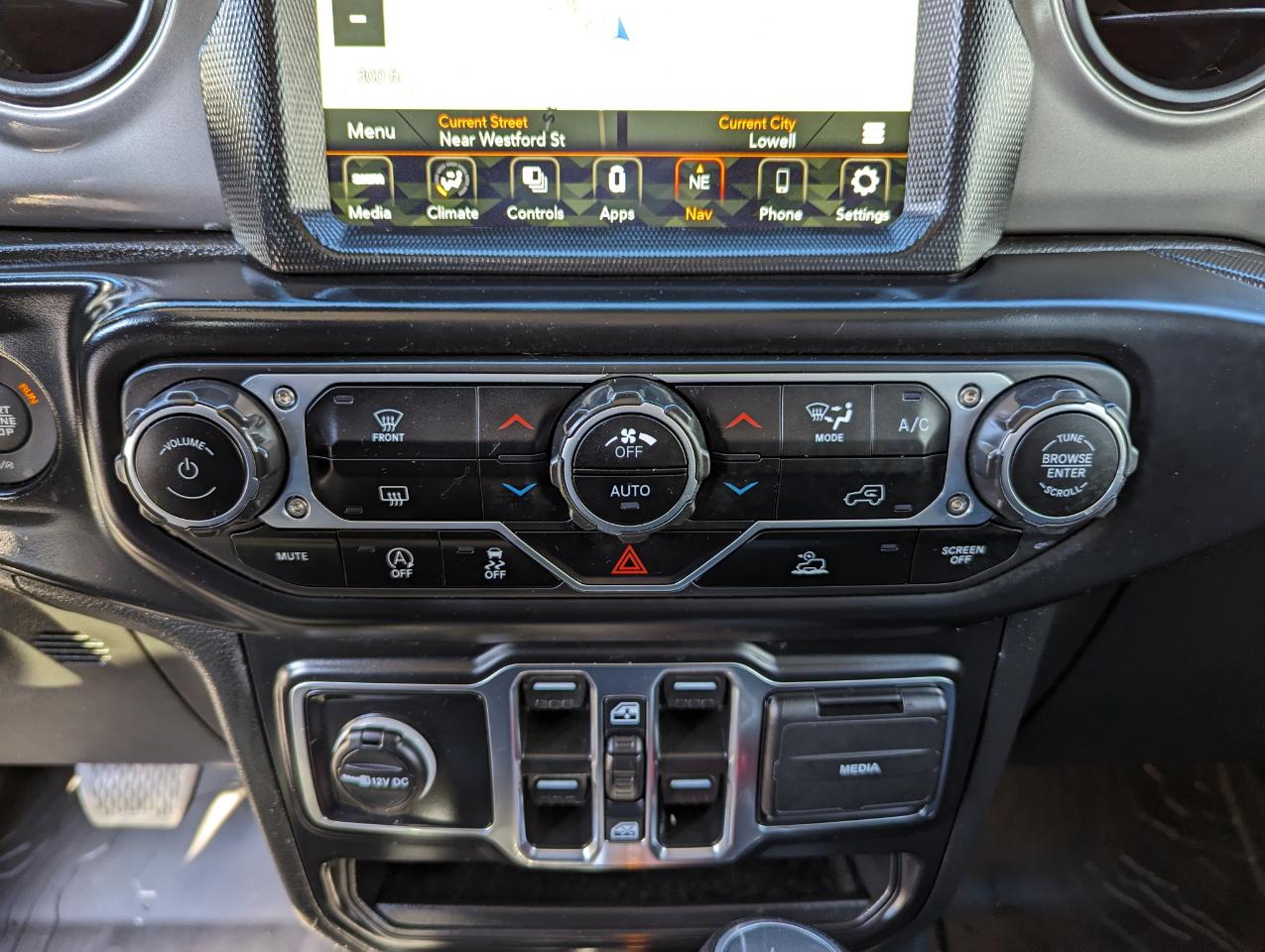 Jeep Wrangler Unlimited Willys 4x4 2022