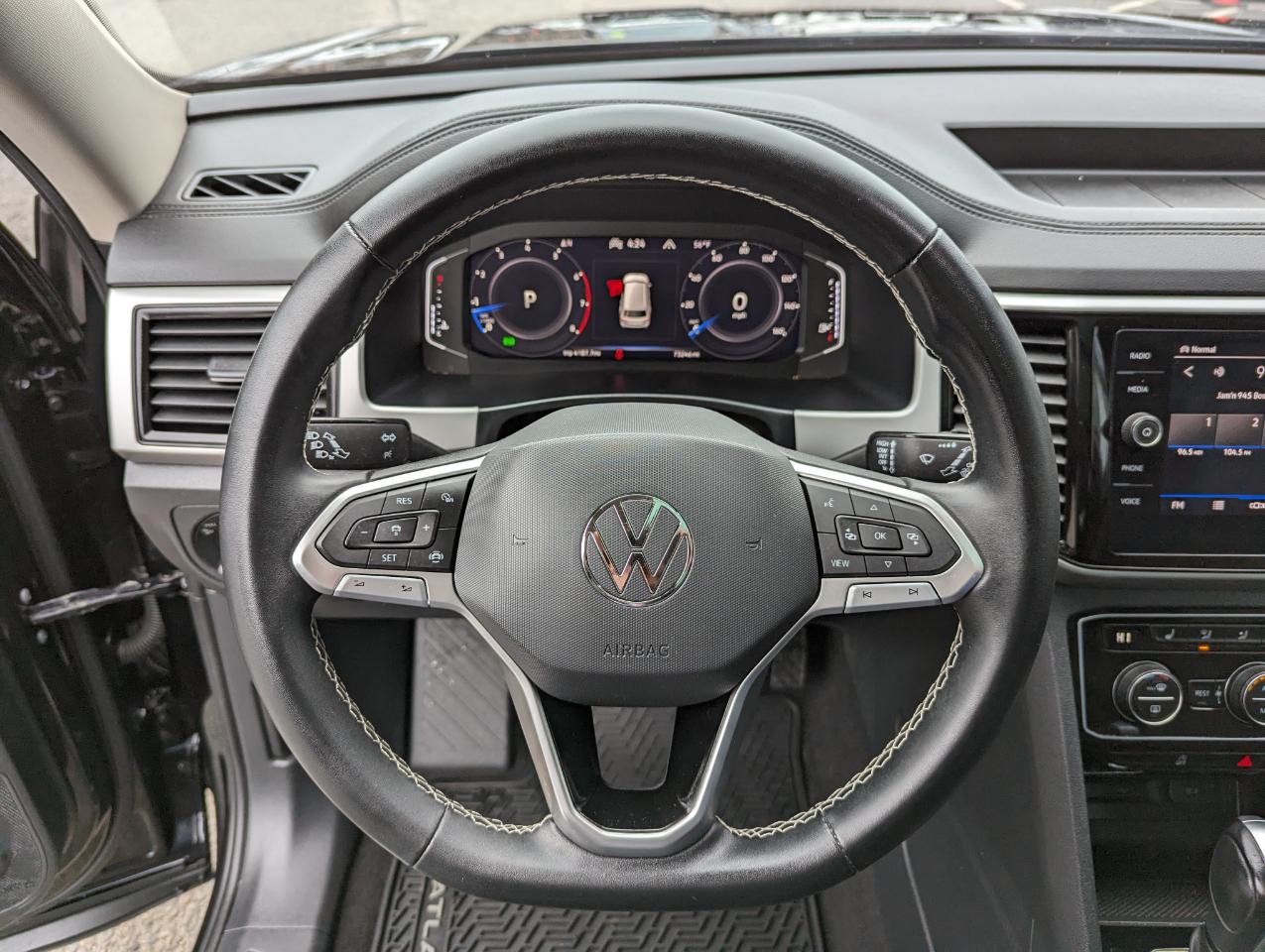 Volkswagen Atlas 3.6L V6 SE w/Technology 4MOTION 2023