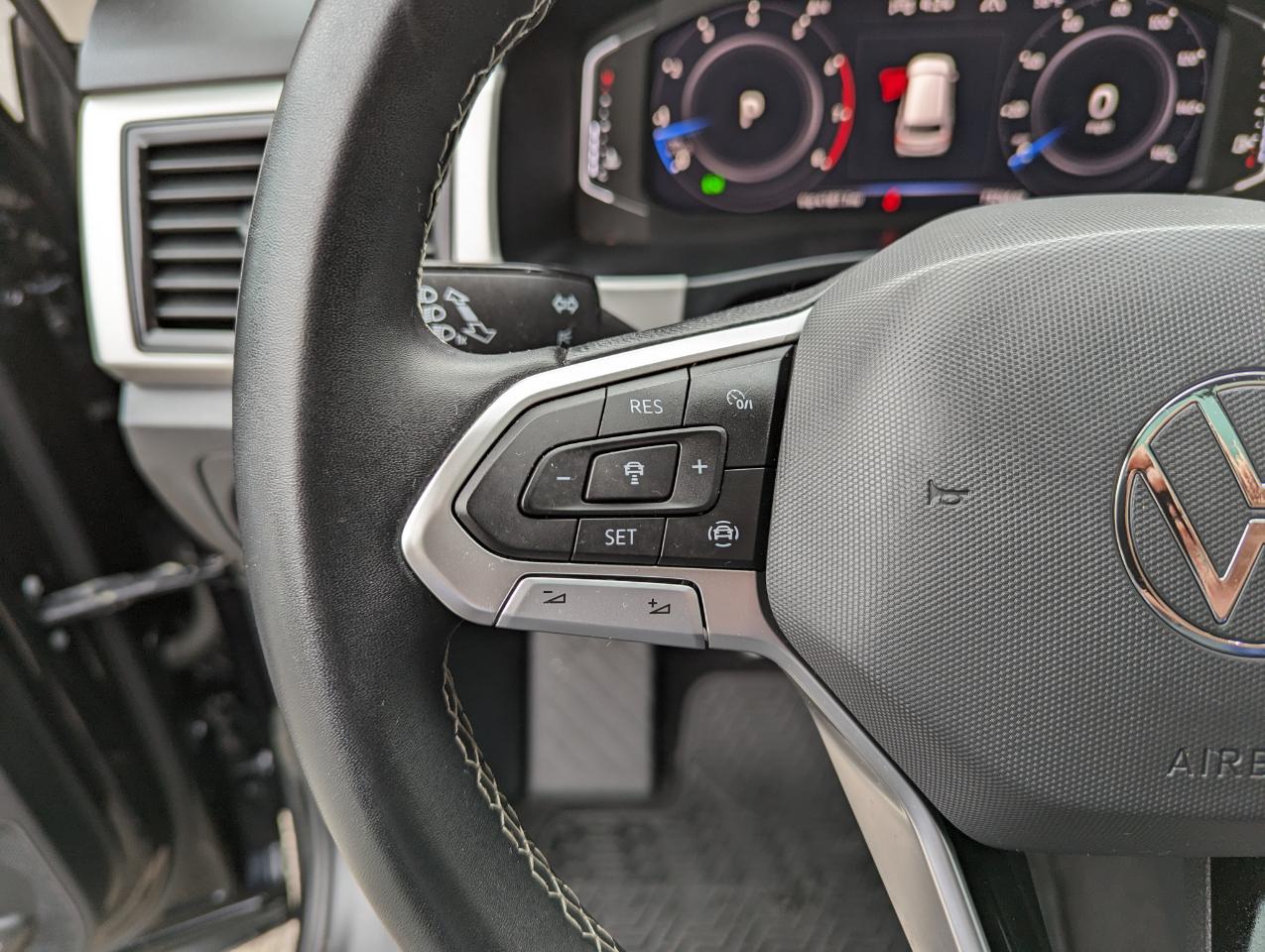 Volkswagen Atlas 3.6L V6 SE w/Technology 4MOTION 2023