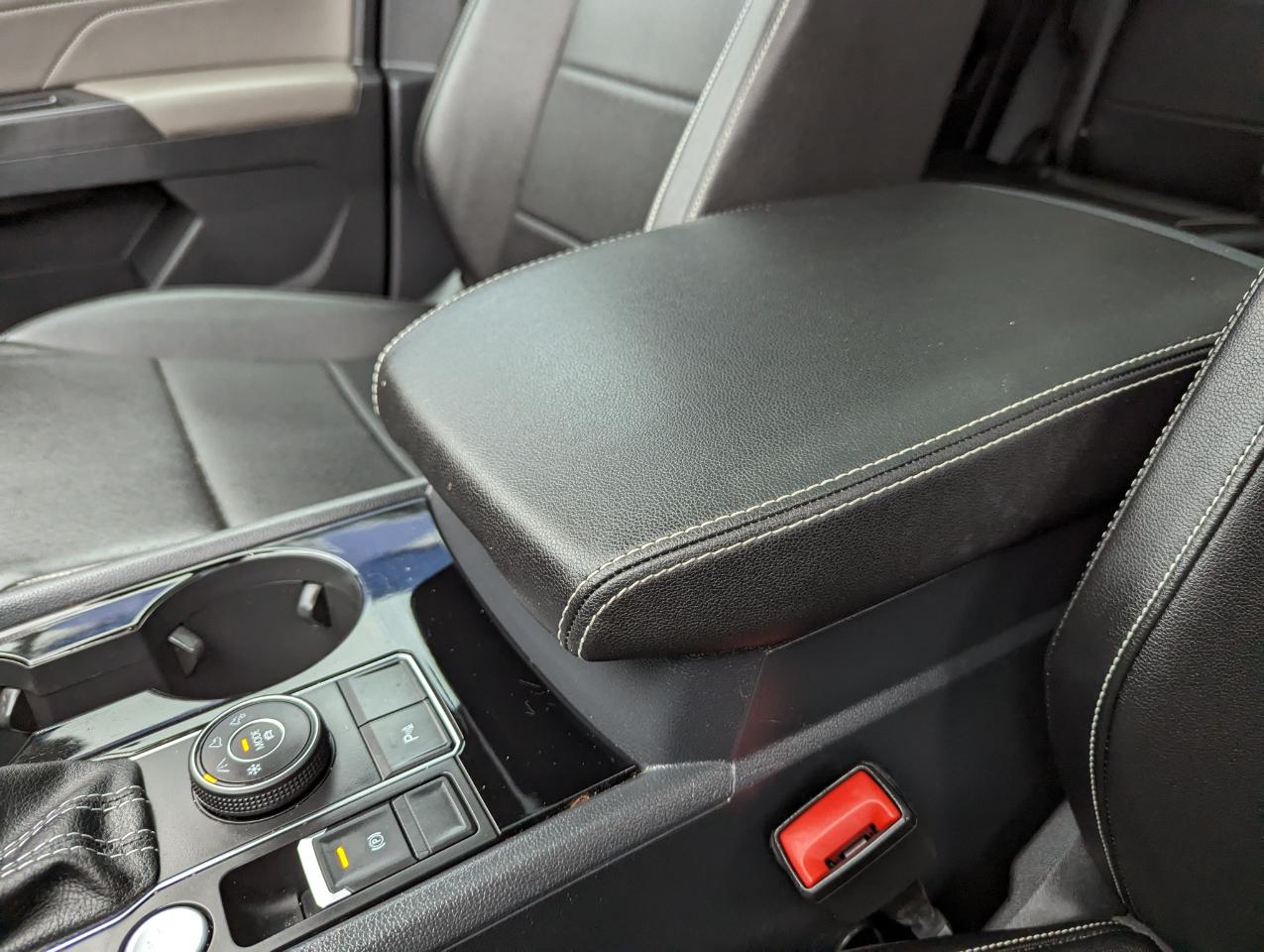 Volkswagen Atlas 3.6L V6 SE w/Technology 4MOTION 2023