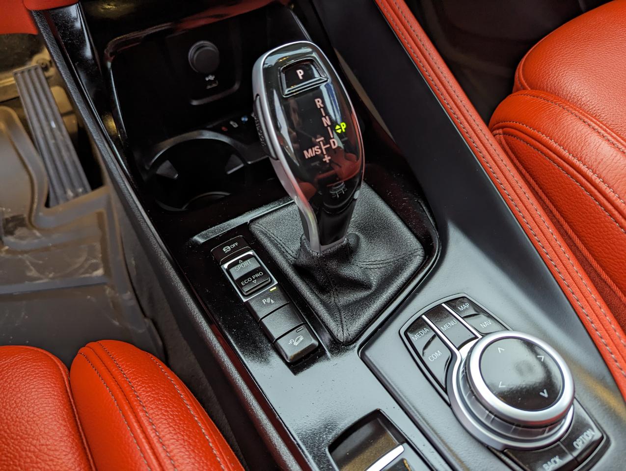 BMW X2 M35i Sports Activity Coupe 2021