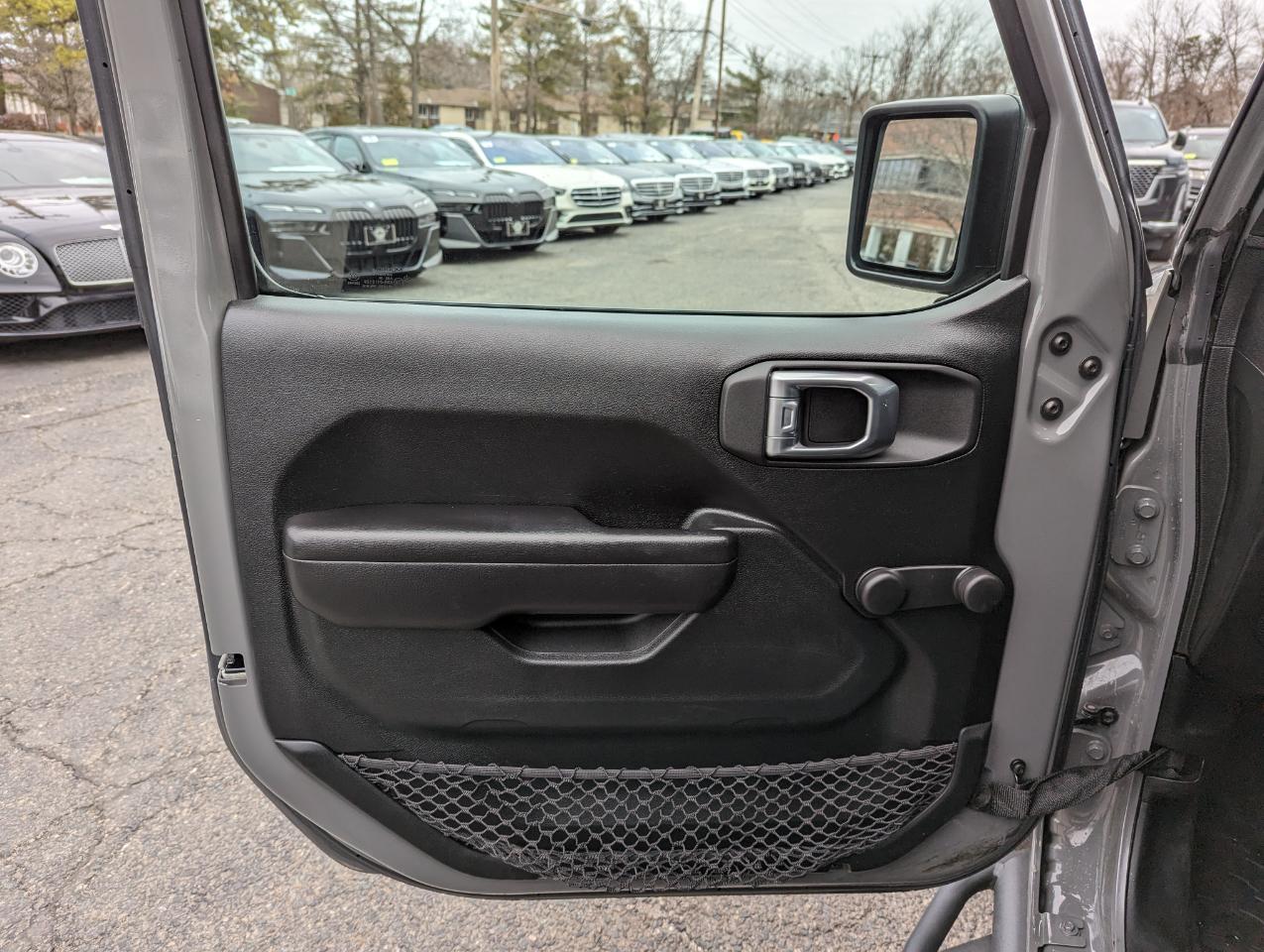 Jeep Wrangler Unlimited Willys Sport 4x4 2020