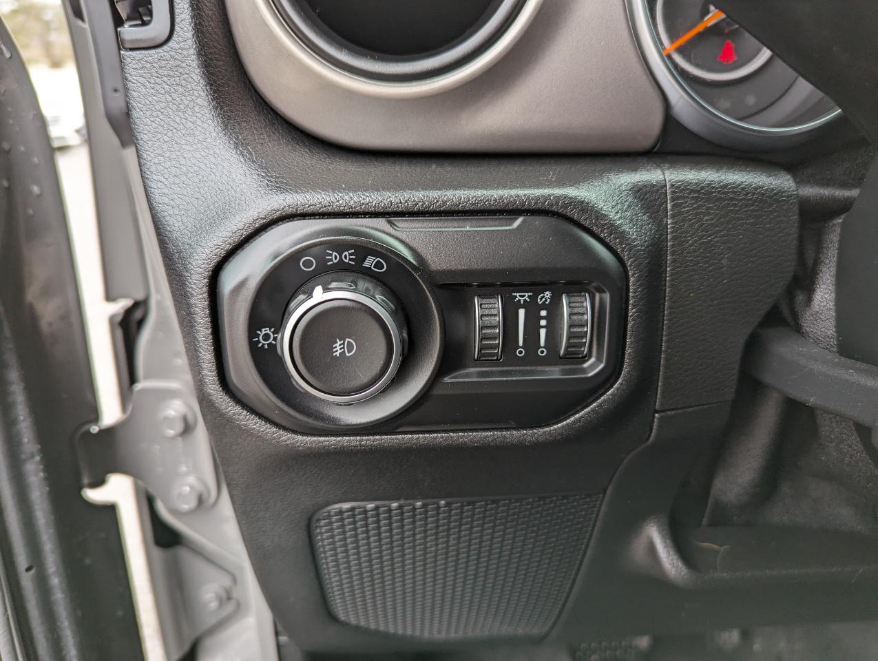 Jeep Wrangler Unlimited Willys Sport 4x4 2020