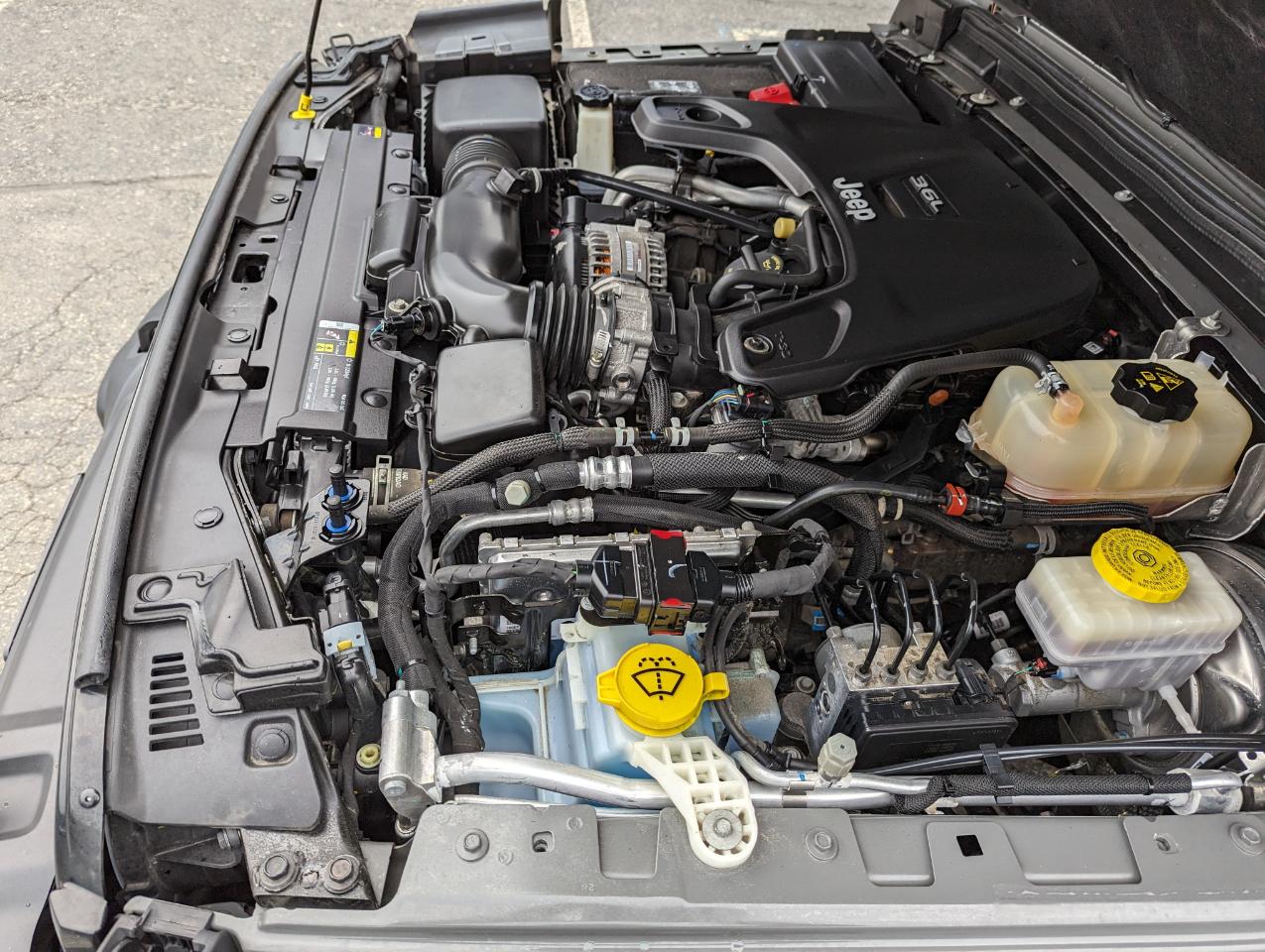 Jeep Wrangler Unlimited Willys Sport 4x4 2020