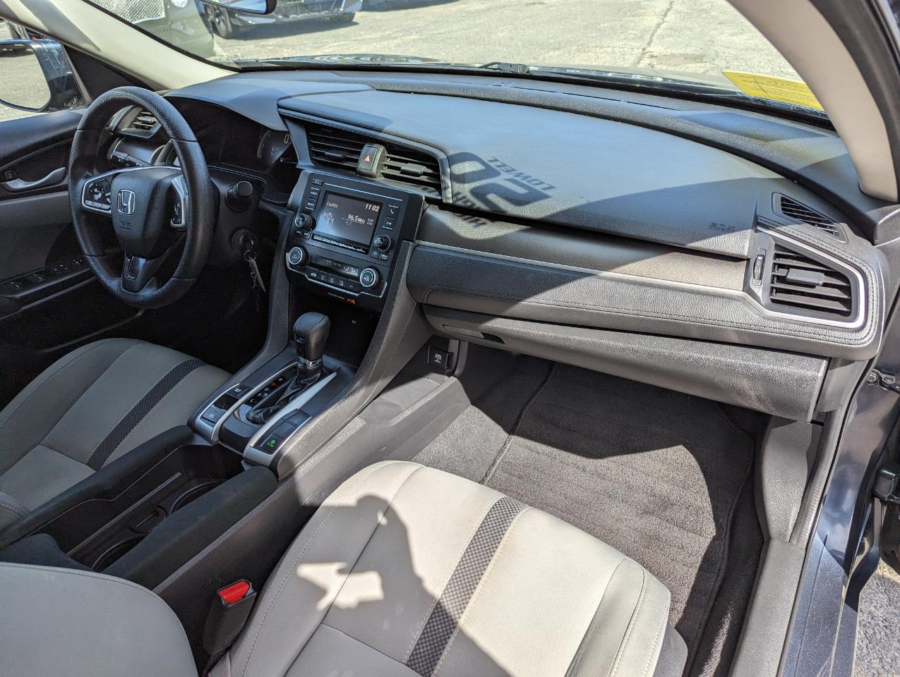 Honda Civic Sedan LX CVT 2020