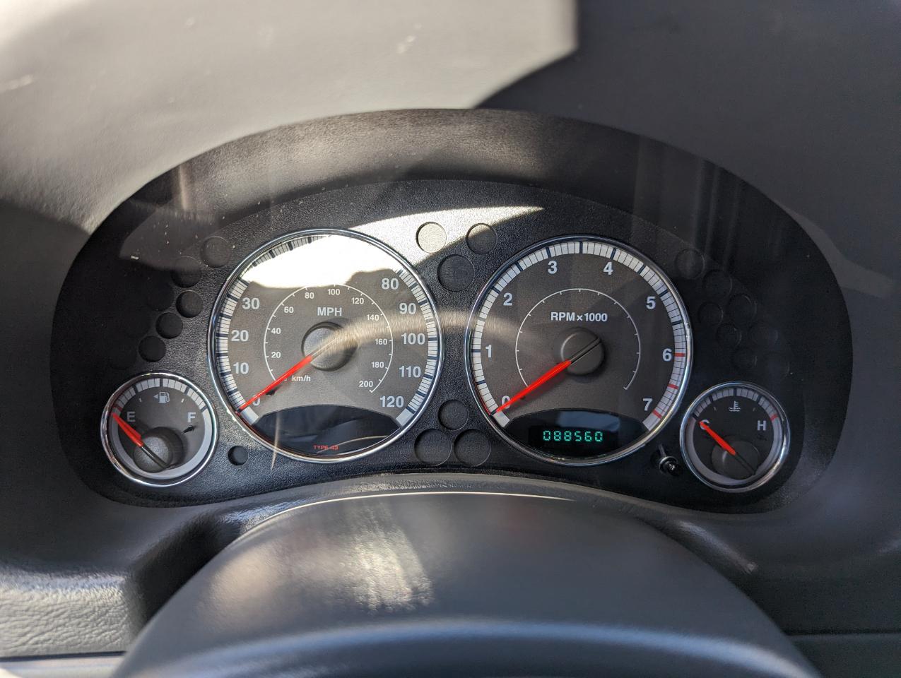 Jeep Liberty 4dr Limited 4WD 2005