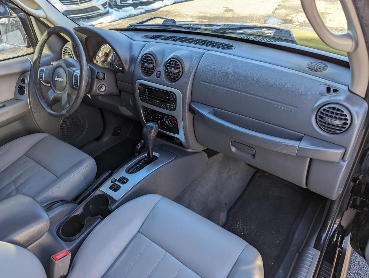 Jeep Liberty 4dr Limited 4WD 2005