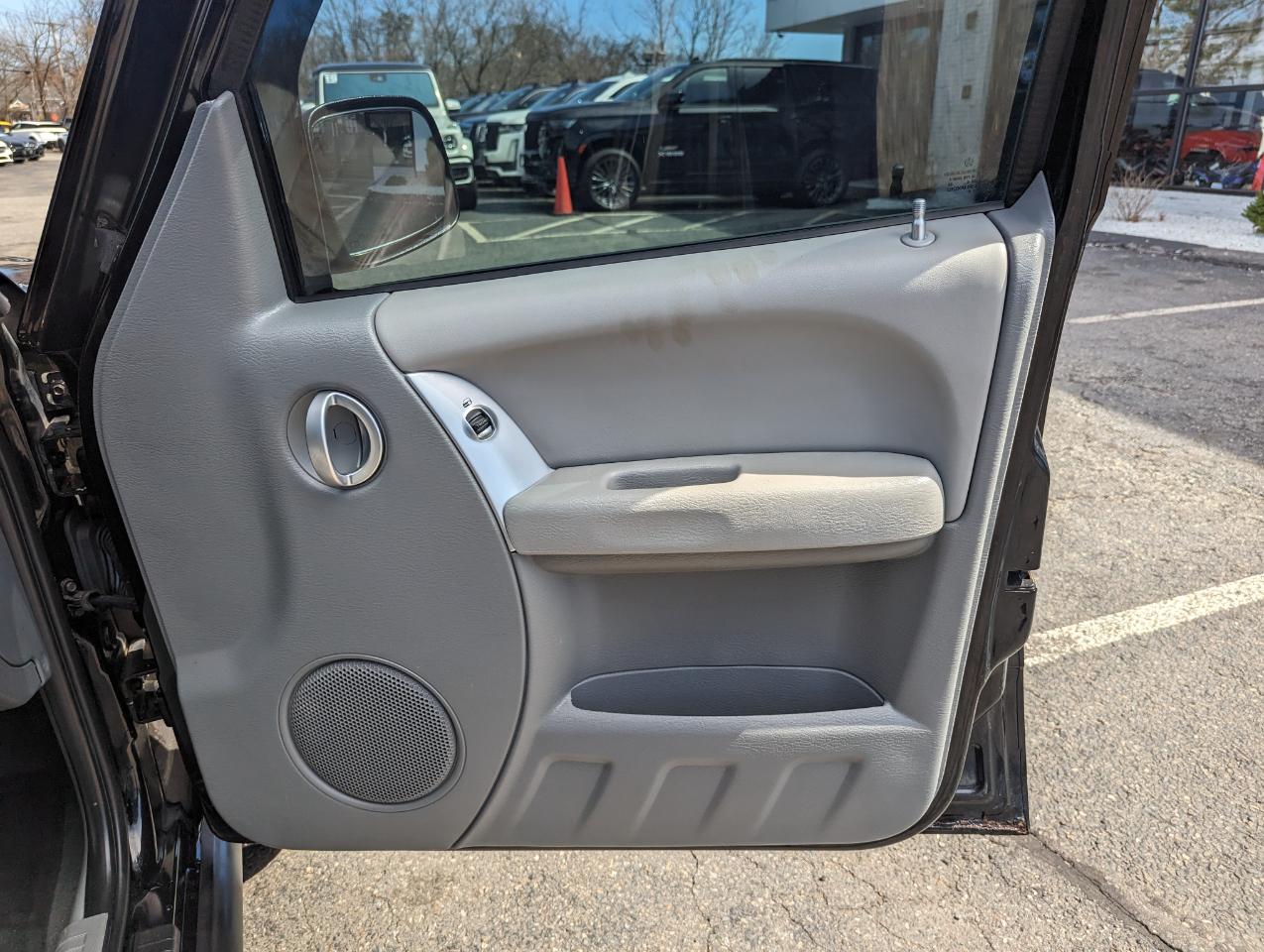 Jeep Liberty 4dr Limited 4WD 2005