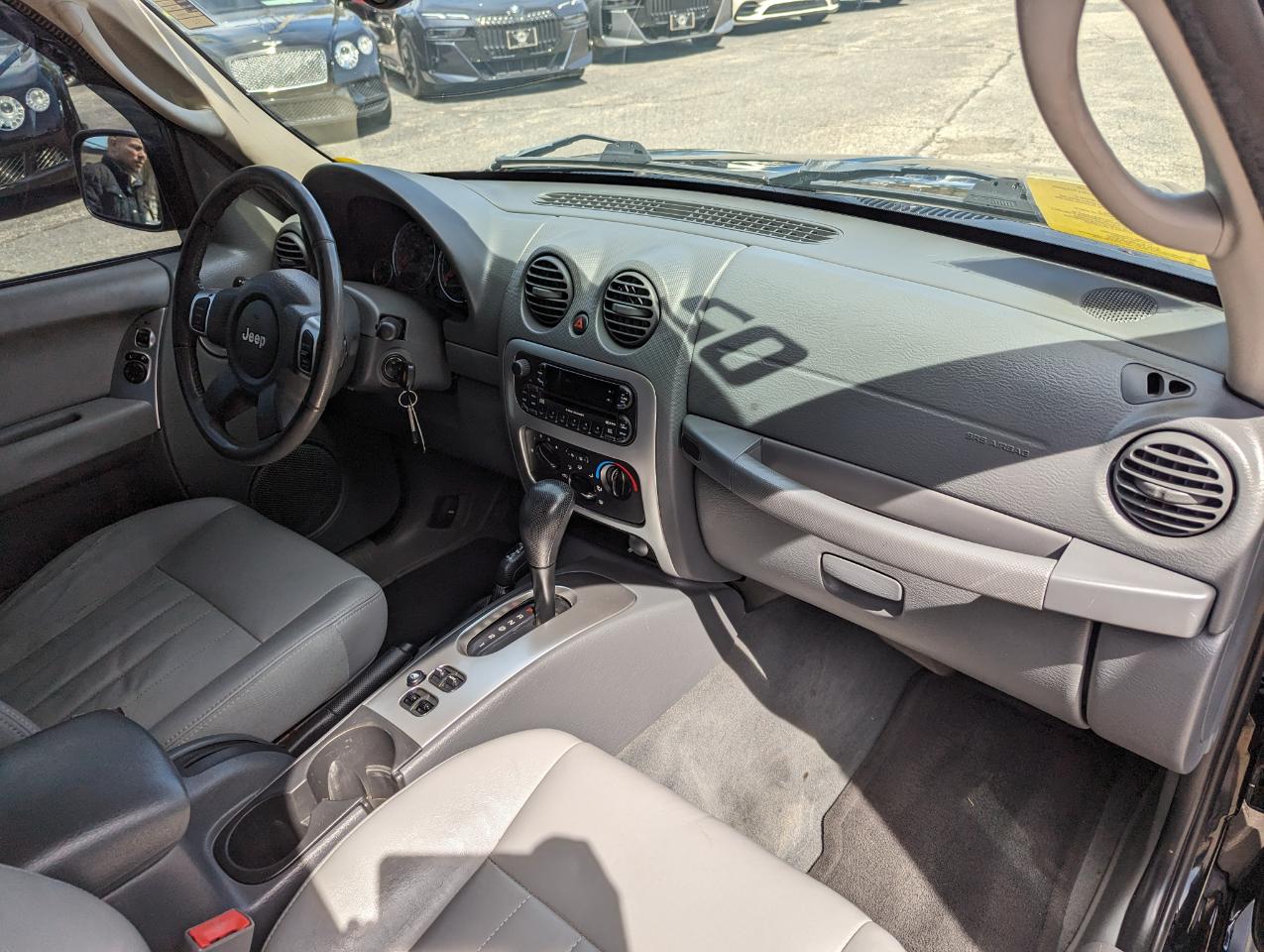 Jeep Liberty 4dr Limited 4WD 2005