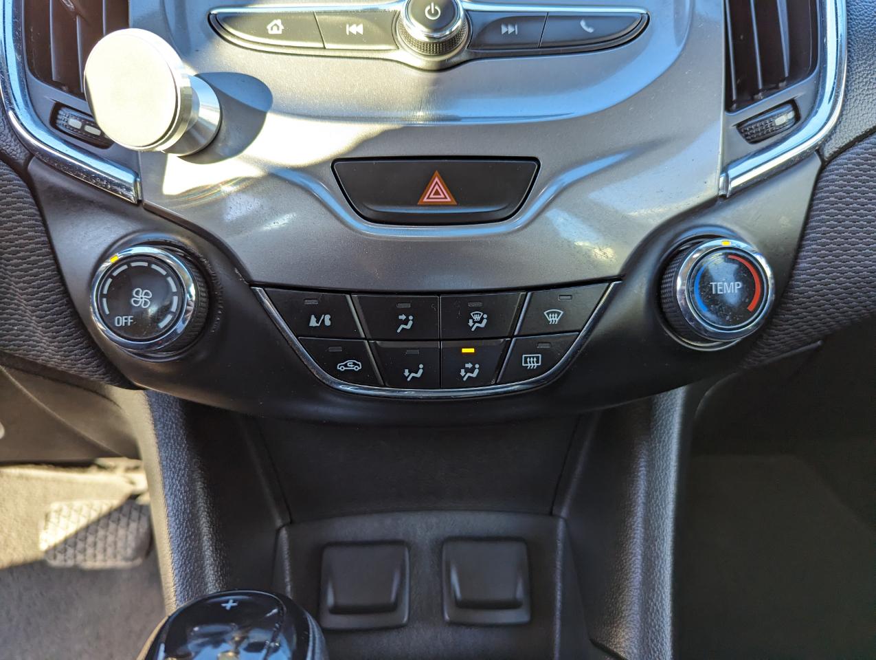 Chevrolet Cruze 4dr Sdn Auto LT 2016