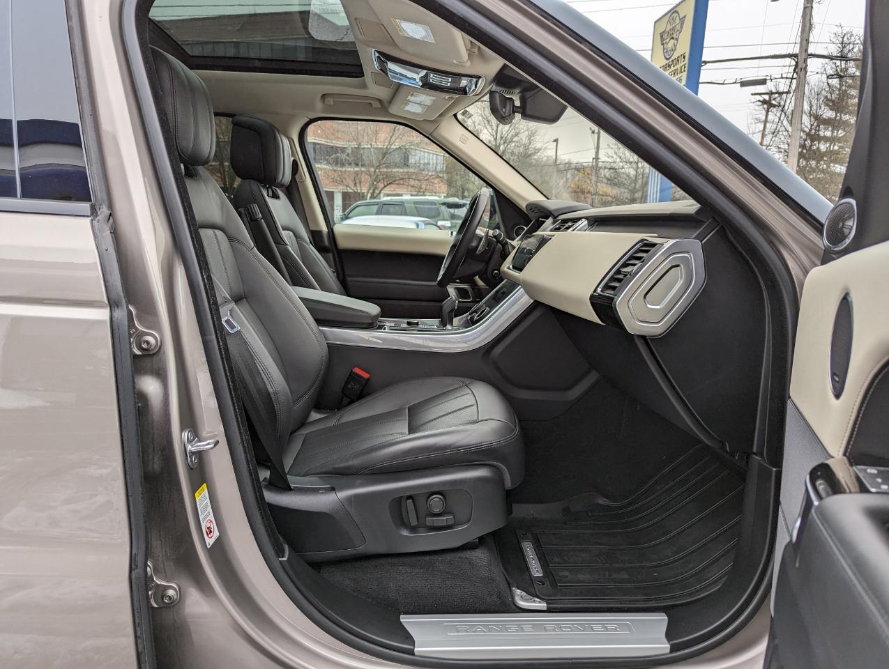 Land Rover Range Rover Sport Turbo i6 MHEV HSE Silver Edition 2021