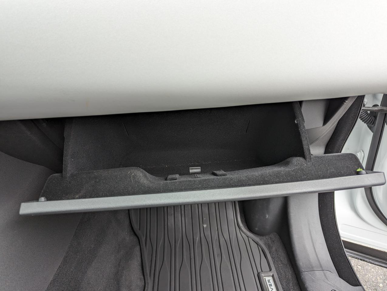 Land Rover Range Rover Velar P400 Dynamic SE 2025