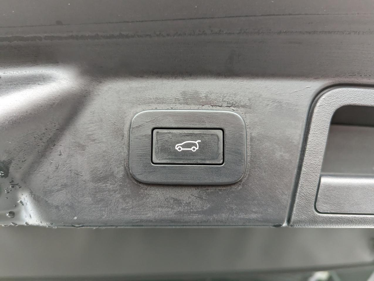 Land Rover Range Rover Velar P400 Dynamic SE 2025