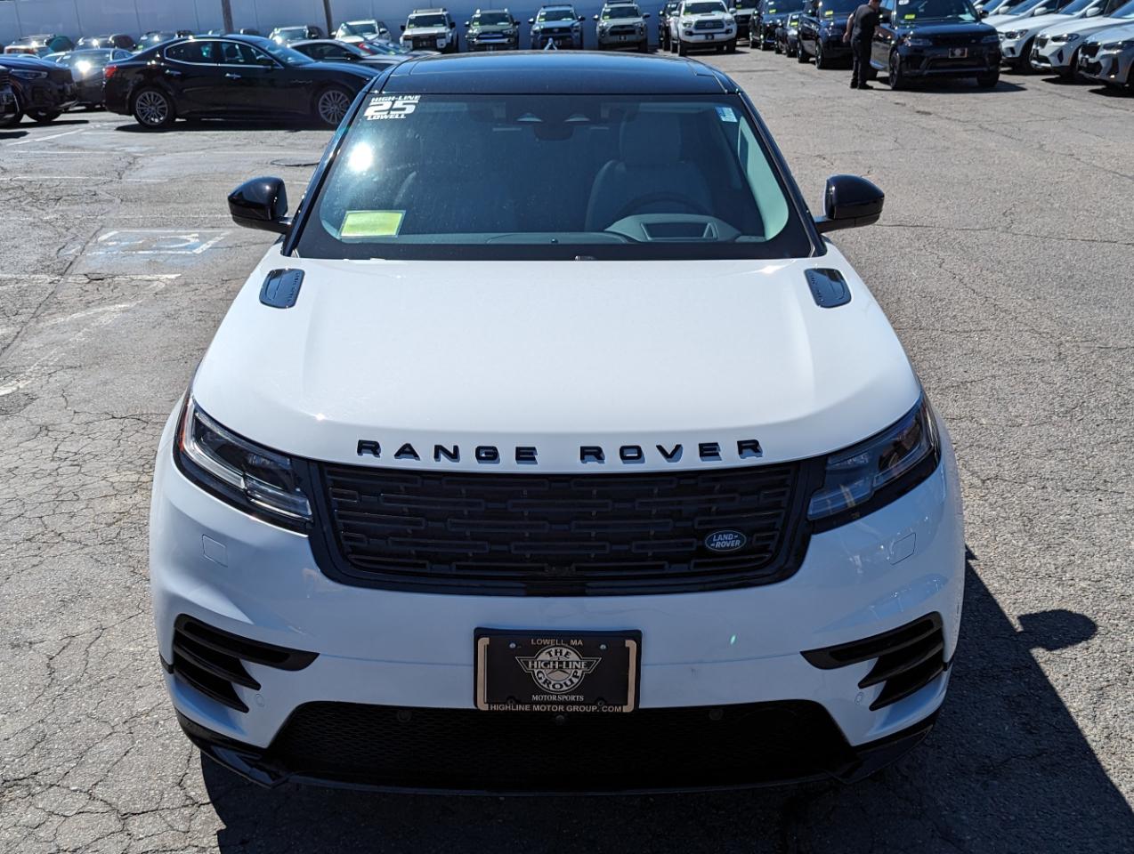 Land Rover Range Rover Velar P400 Dynamic SE 2025