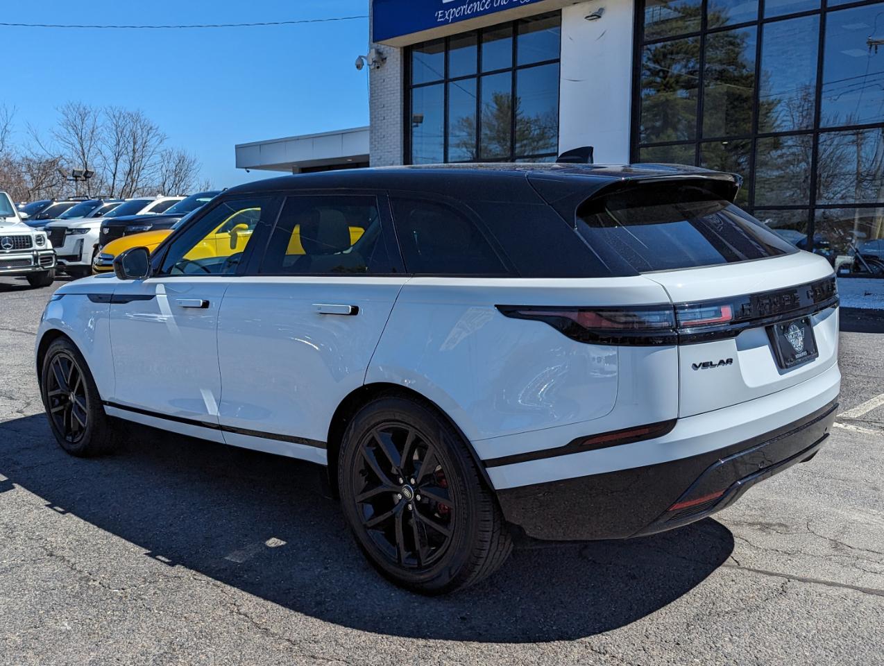 Land Rover Range Rover Velar P400 Dynamic SE 2025
