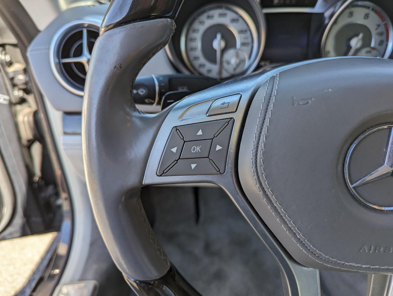 Mercedes-Benz SL-Class 2dr Roadster SL 400 2015