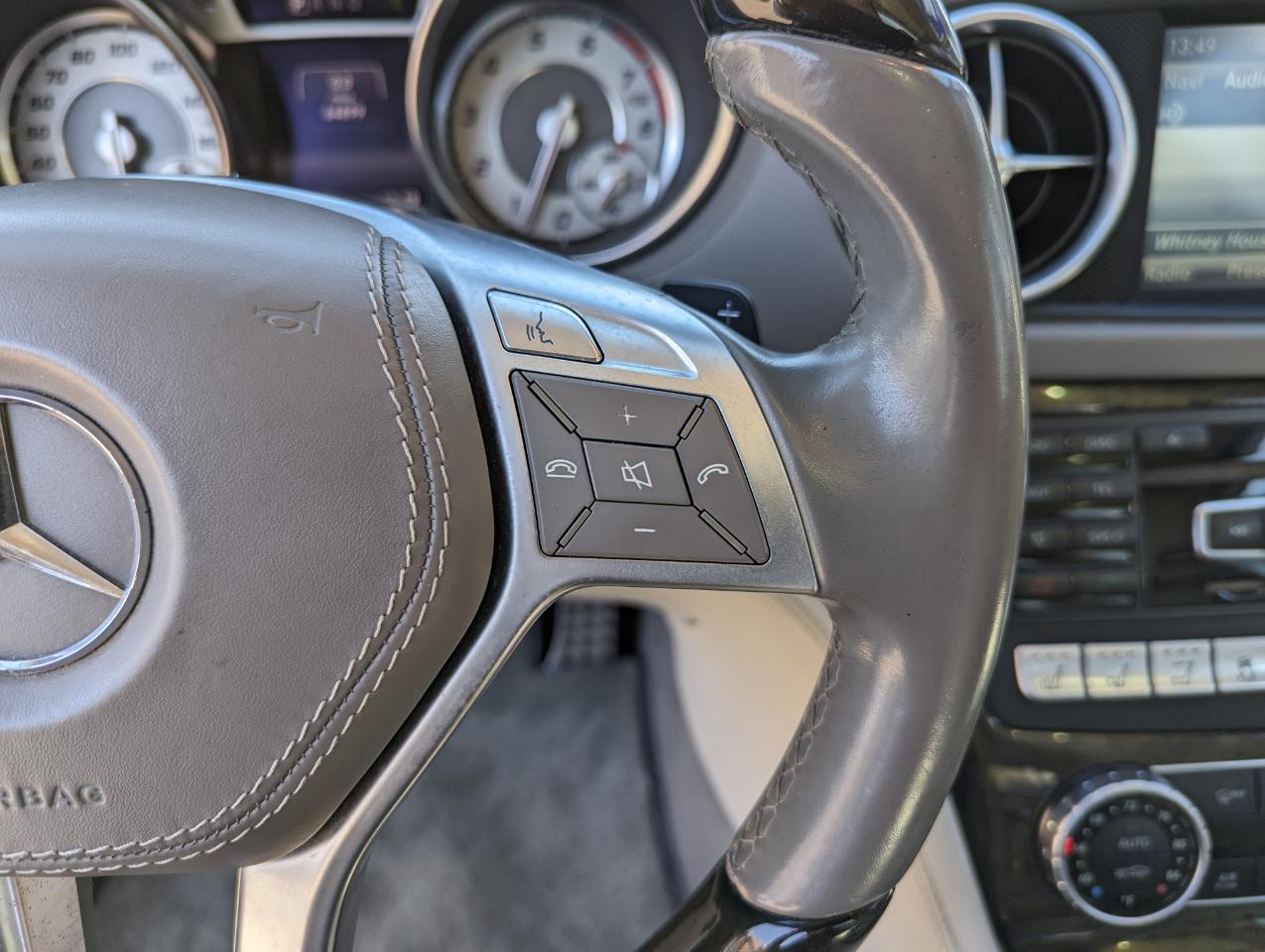 Mercedes-Benz SL-Class 2dr Roadster SL 400 2015