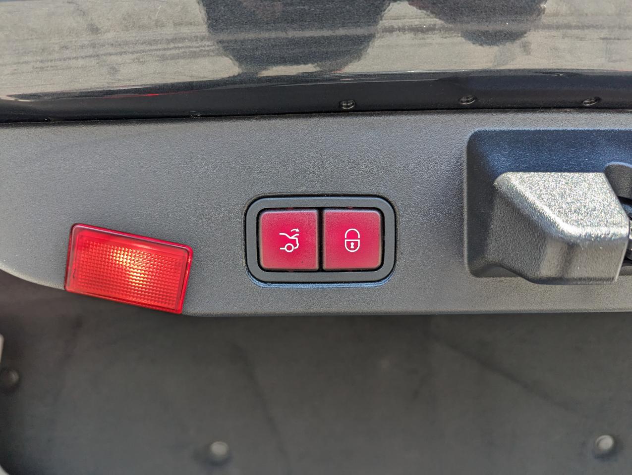 Mercedes-Benz SL-Class 2dr Roadster SL 400 2015