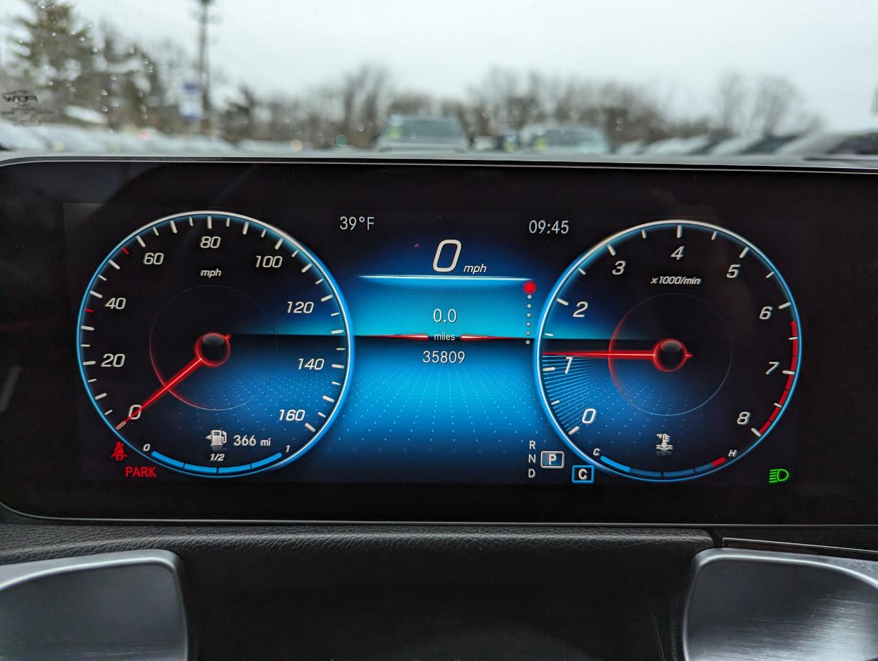 Mercedes-Benz GLB GLB 250 4MATIC SUV 2023