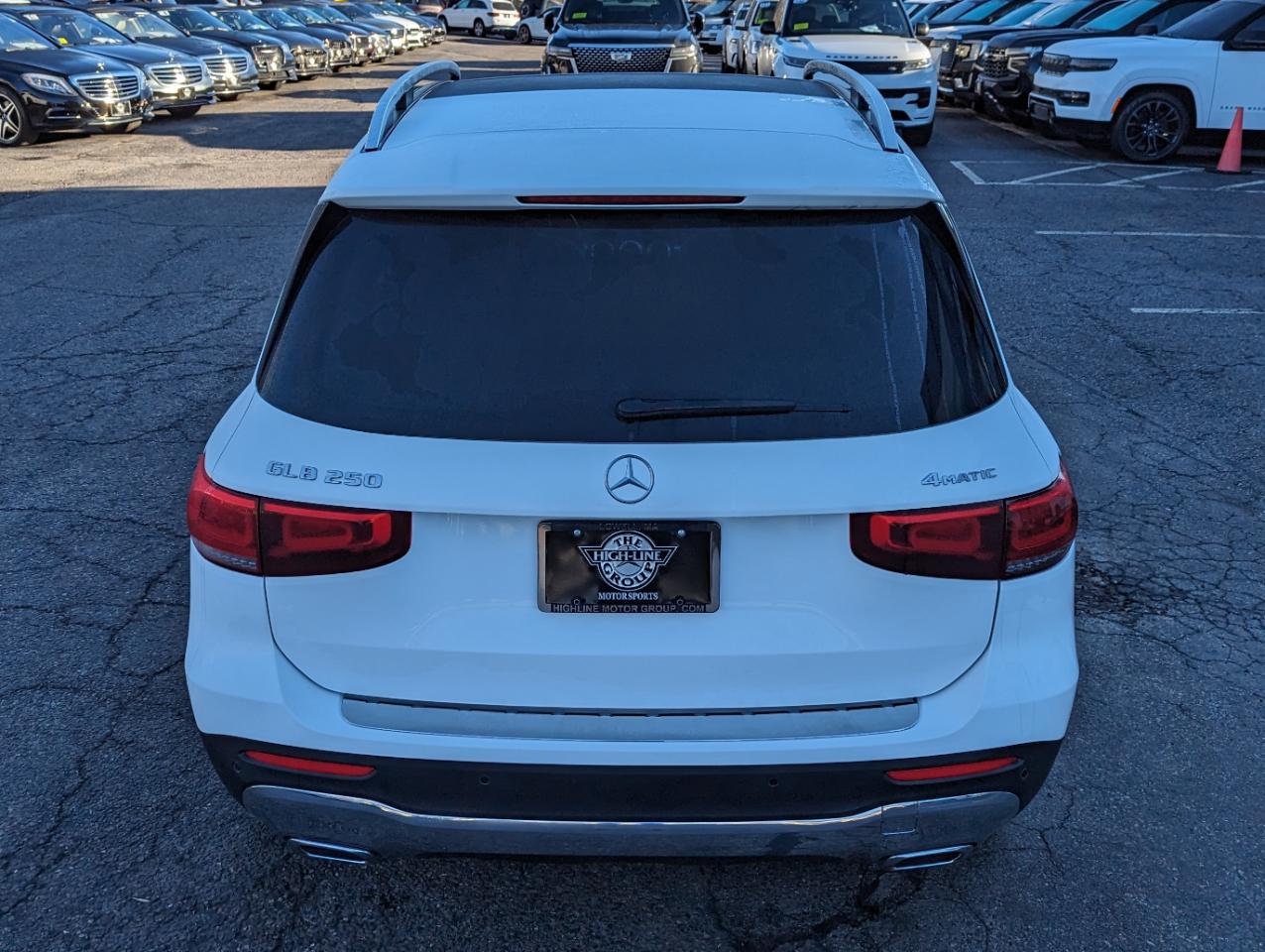 Mercedes-Benz GLB GLB 250 4MATIC SUV 2023