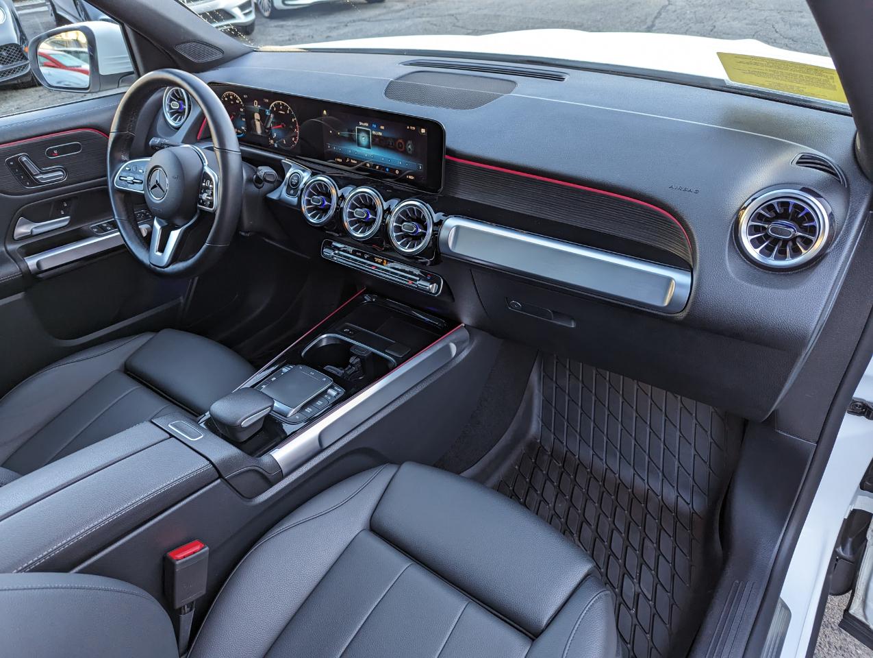 Mercedes-Benz GLB GLB 250 4MATIC SUV 2023