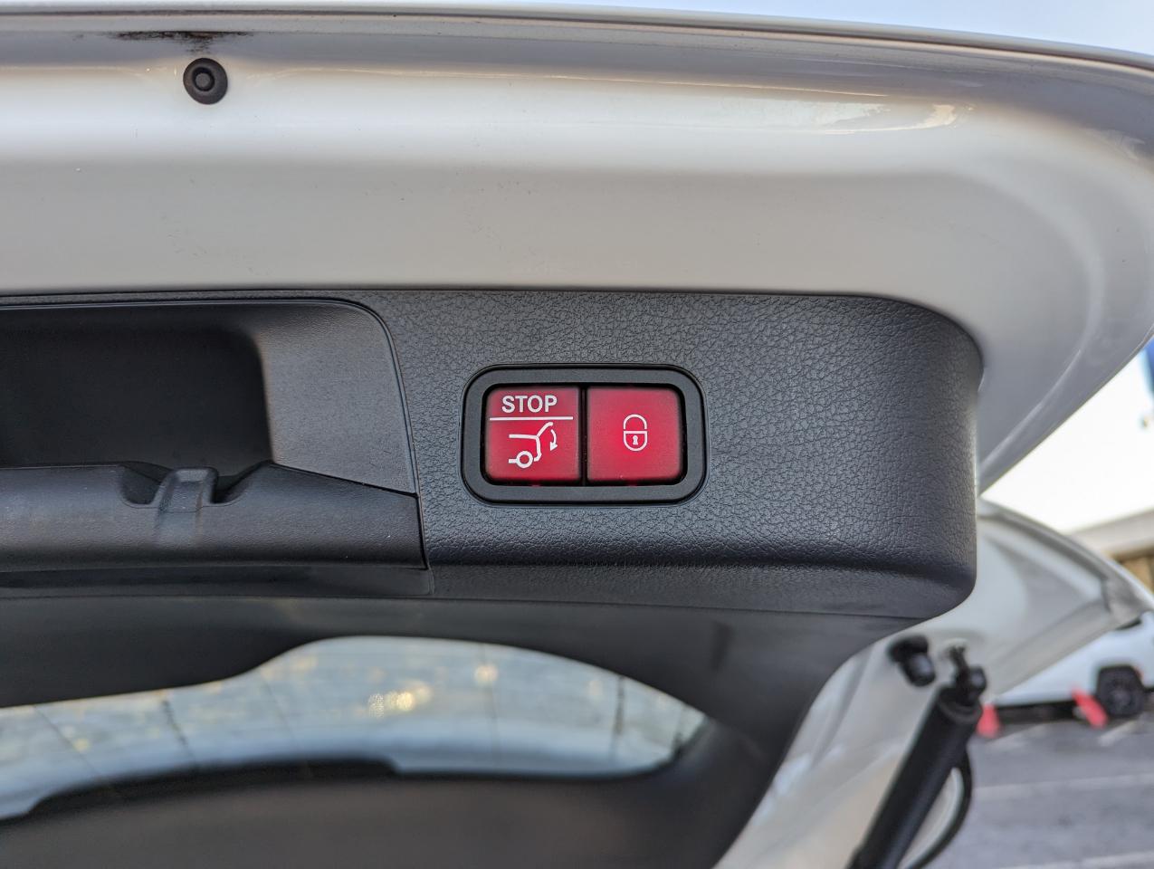 Mercedes-Benz GLB GLB 250 4MATIC SUV 2023