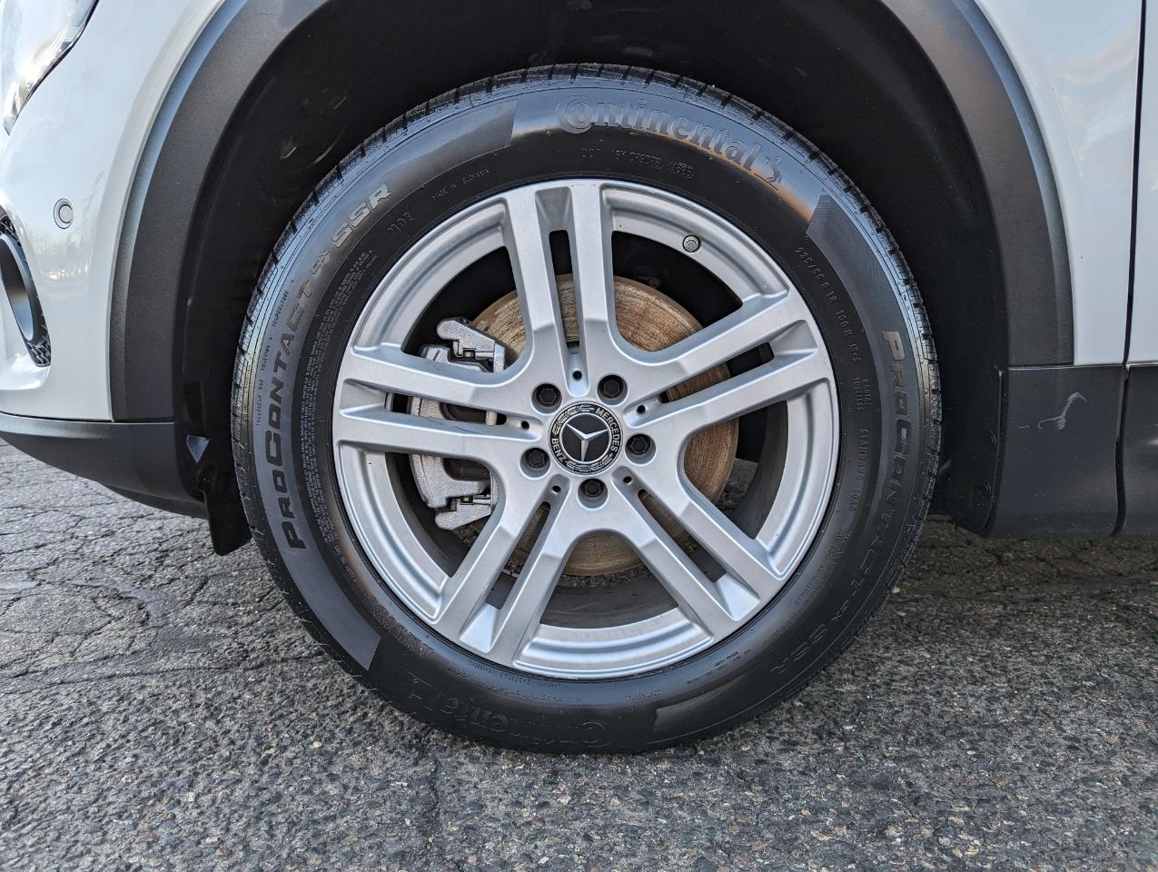 Mercedes-Benz GLB GLB 250 4MATIC SUV 2023