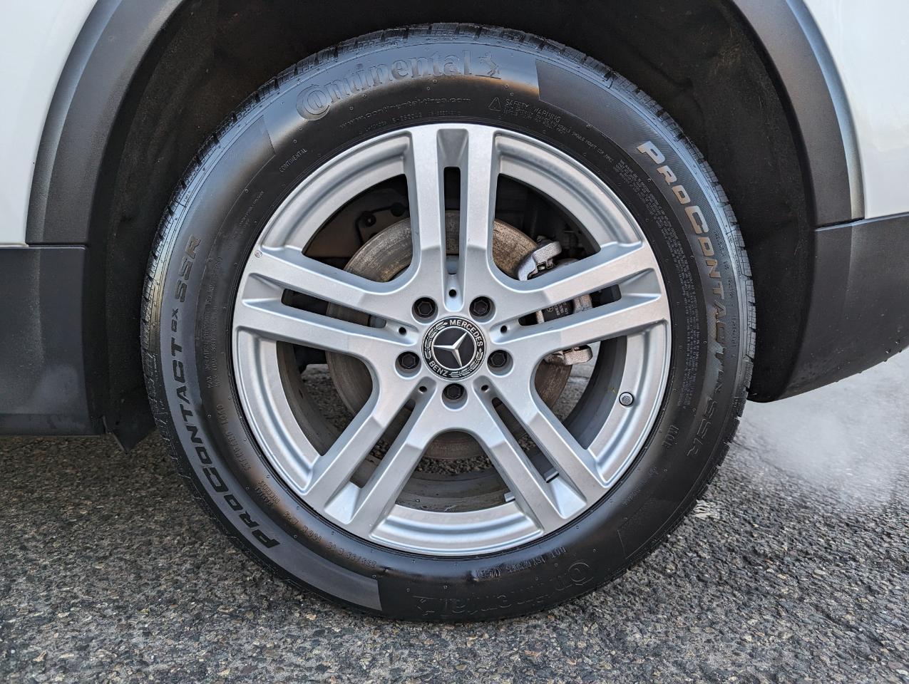 Mercedes-Benz GLB GLB 250 4MATIC SUV 2023