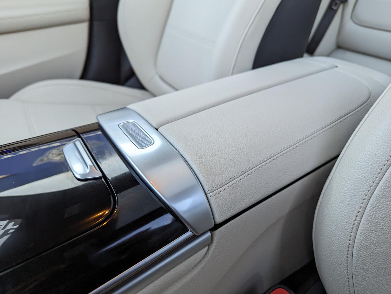 Mercedes-Benz C-Class C 300 4MATIC Sedan 2024