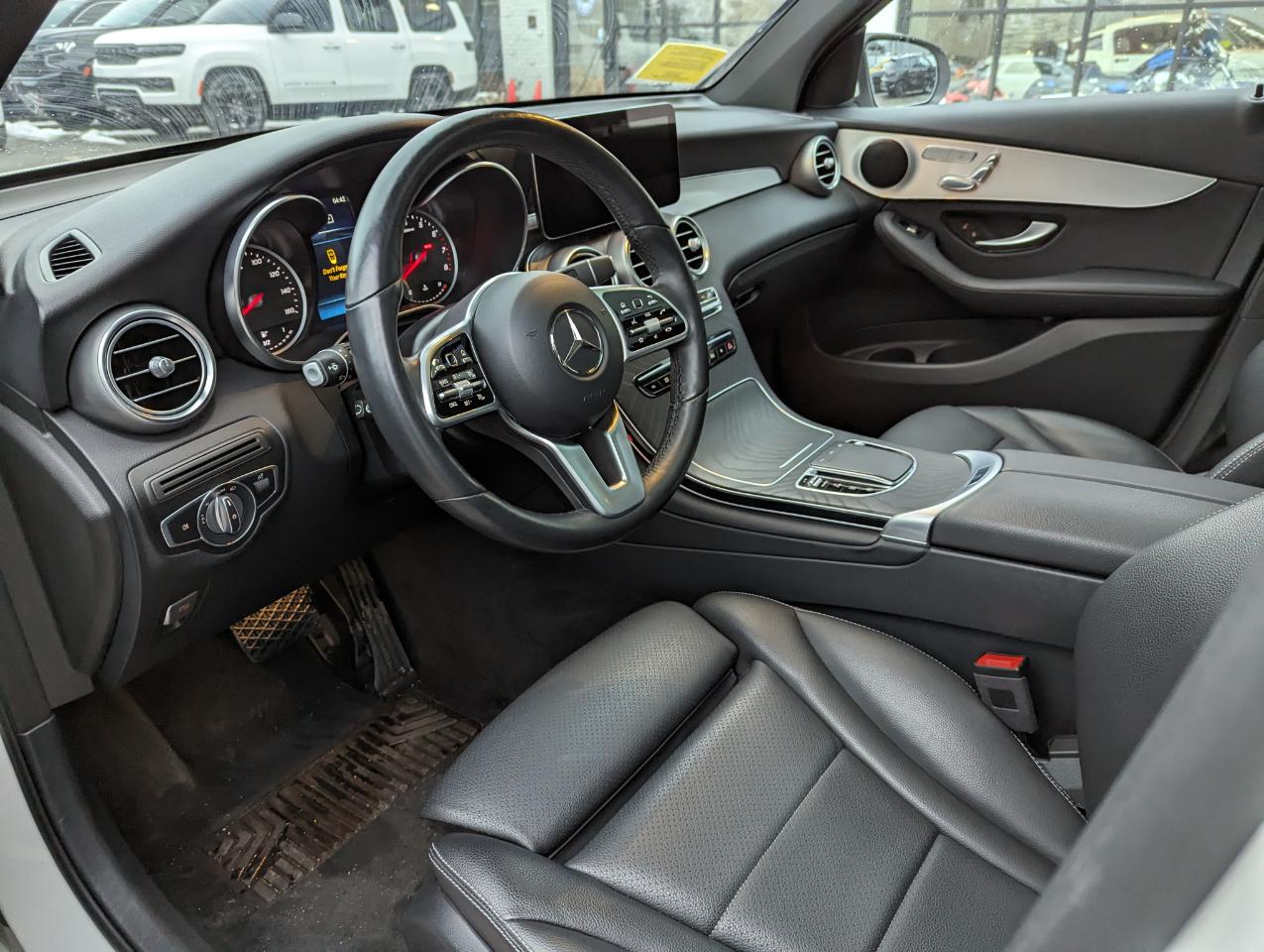 Mercedes-Benz GLC GLC 300 4MATIC SUV 2021