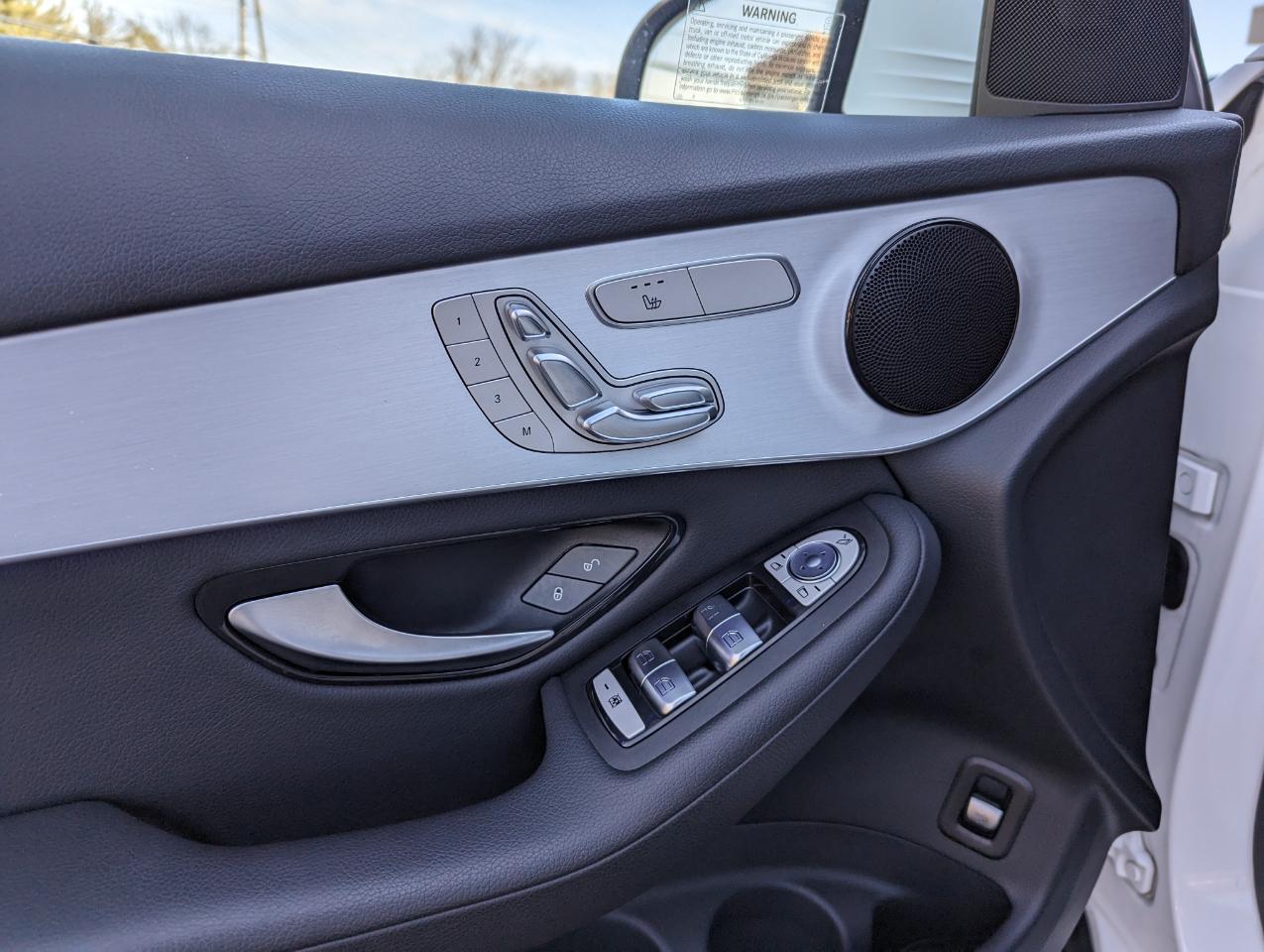 Mercedes-Benz GLC GLC 300 4MATIC SUV 2021