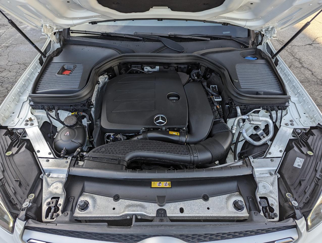 Mercedes-Benz GLC GLC 300 4MATIC SUV 2021