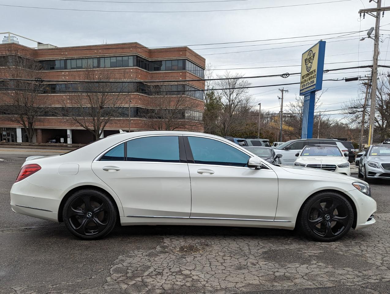 Mercedes-Benz S-Class 4dr Sdn S 550 4MATIC 2014