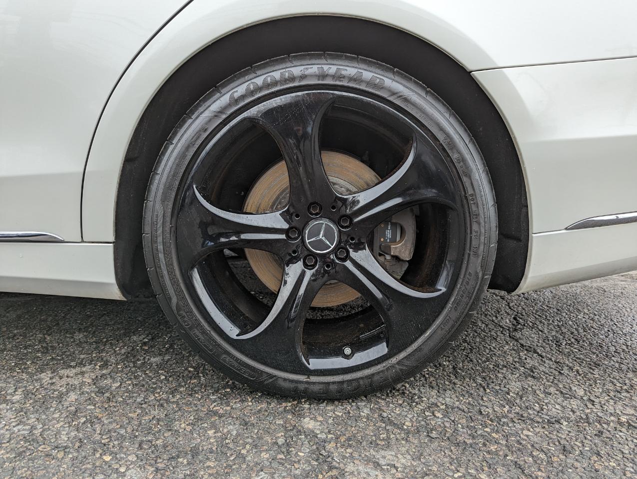 Mercedes-Benz S-Class 4dr Sdn S 550 4MATIC 2014