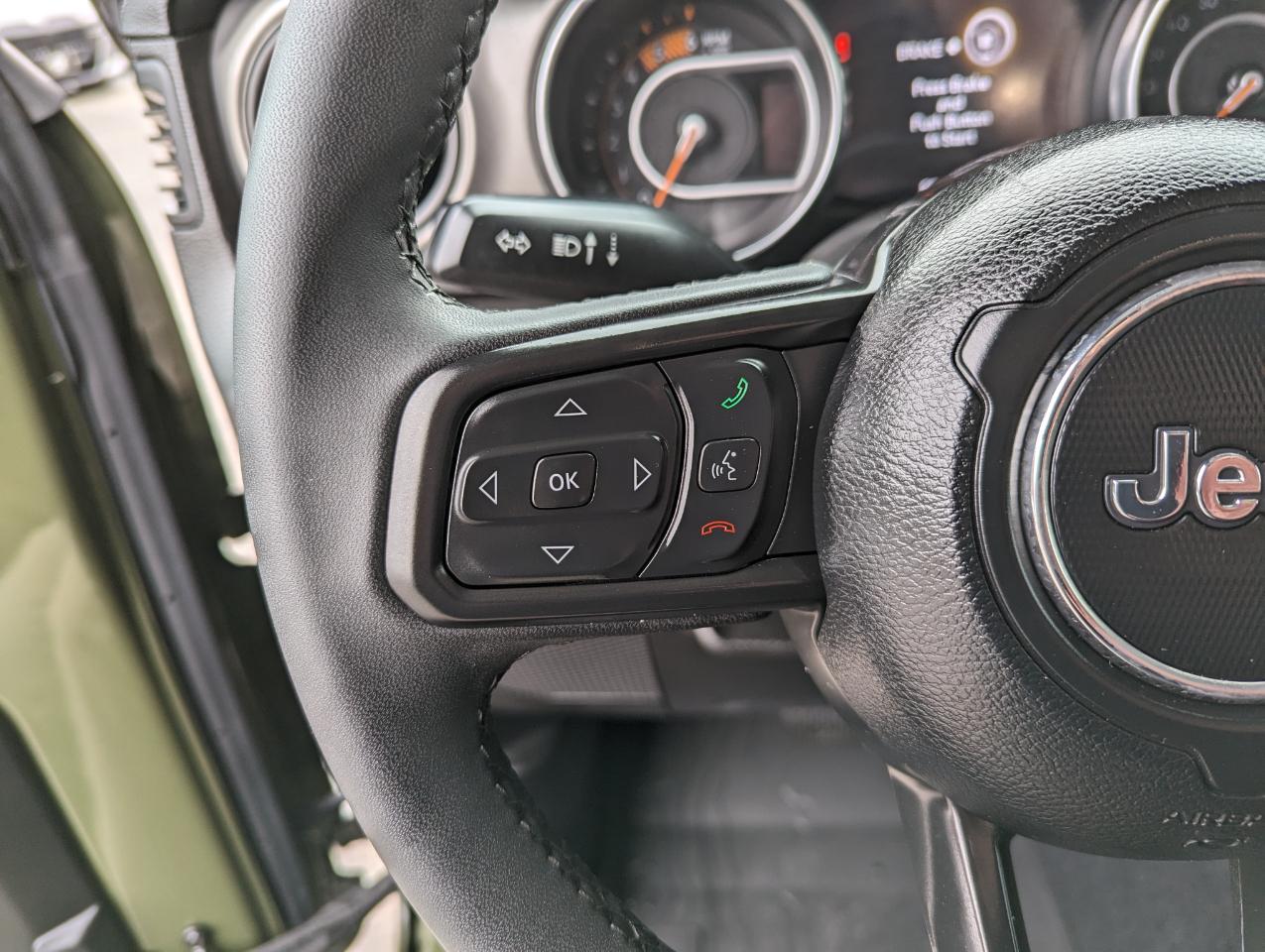 Jeep Gladiator Willys 4x4 2023