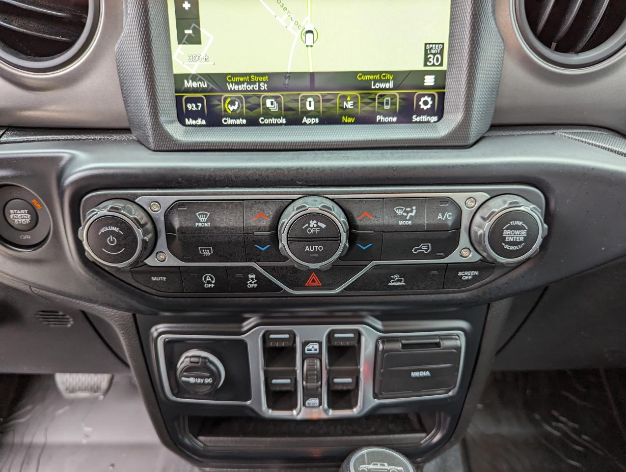 Jeep Gladiator Willys 4x4 2023