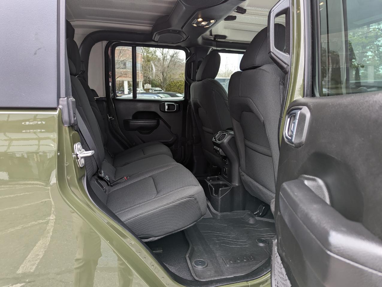 Jeep Gladiator Willys 4x4 2023