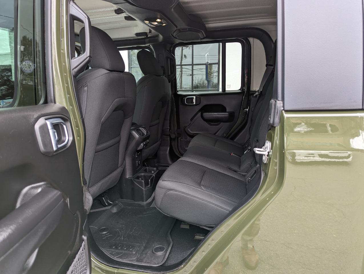 Jeep Gladiator Willys 4x4 2023