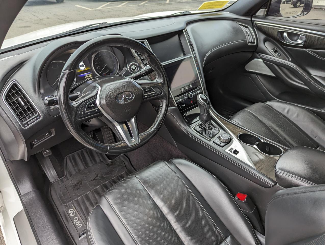 Infiniti Q60 3.0t Premium AWD 2017