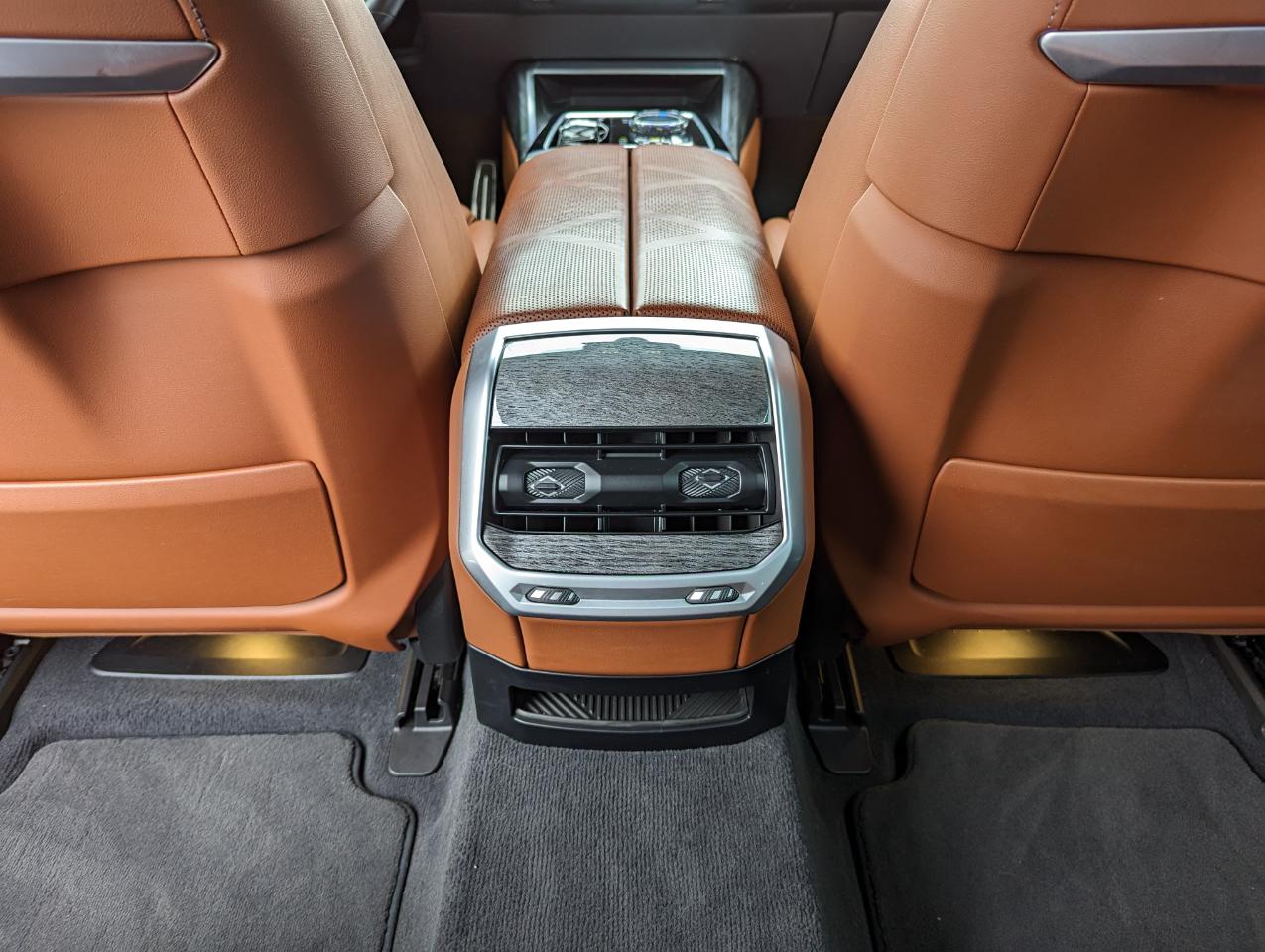 BMW 7 Series 760i xDrive Sedan 2023