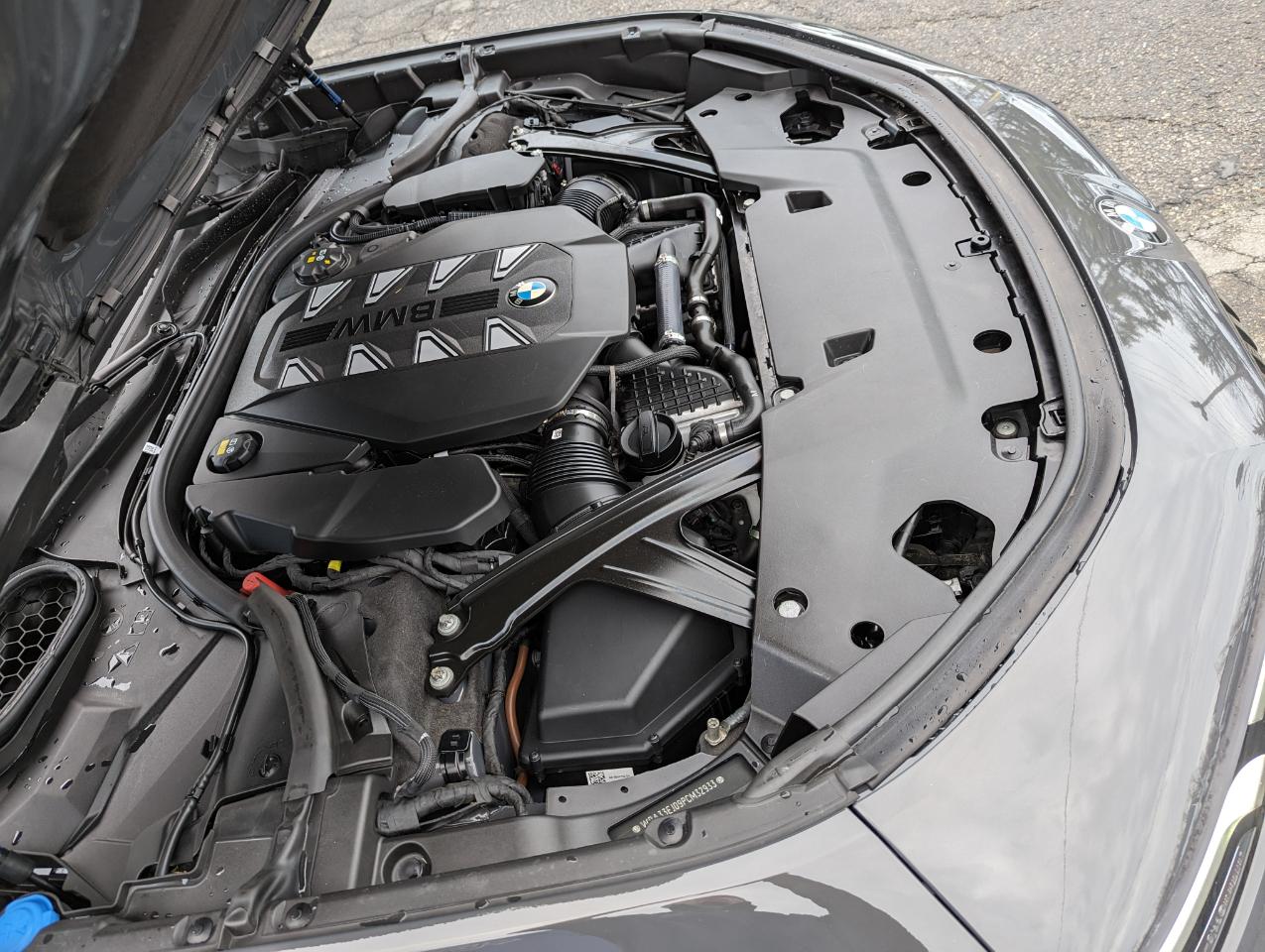 BMW 7 Series 760i xDrive Sedan 2023