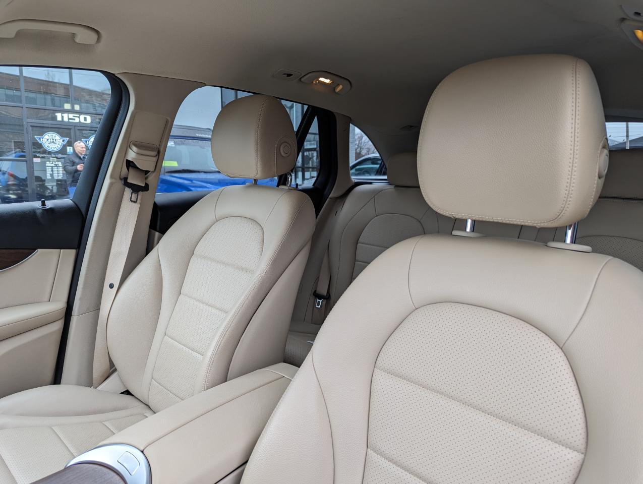 Mercedes-Benz GLC GLC 300 4MATIC SUV 2022