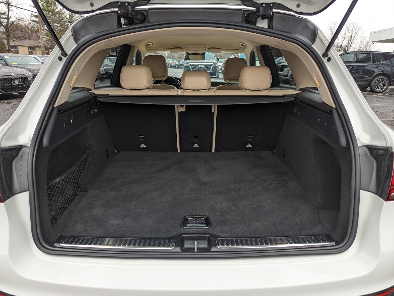 Mercedes-Benz GLC GLC 300 4MATIC SUV 2022