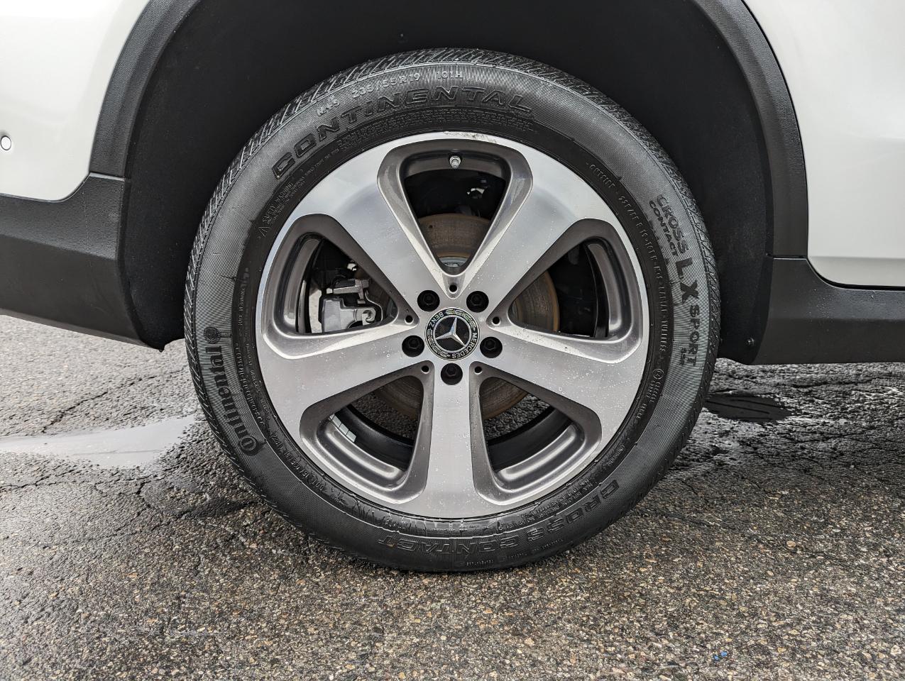 Mercedes-Benz GLC GLC 300 4MATIC SUV 2022