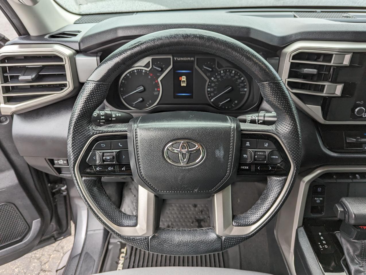 Toyota Tundra 4WD SR5 CrewMax 5.5' Bed (Natl) 2022