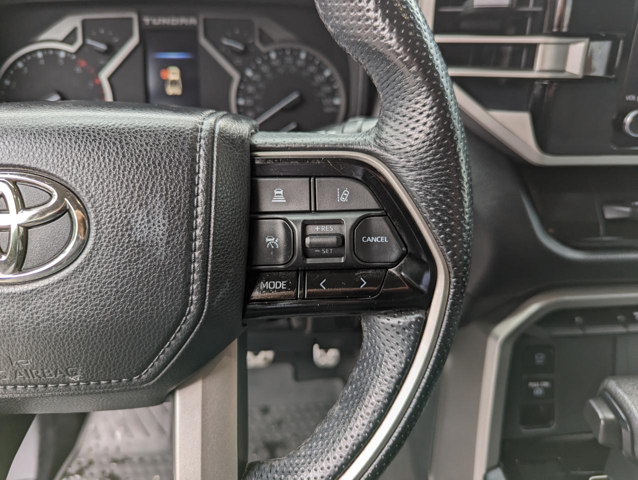 Toyota Tundra 4WD SR5 CrewMax 5.5' Bed (Natl) 2022