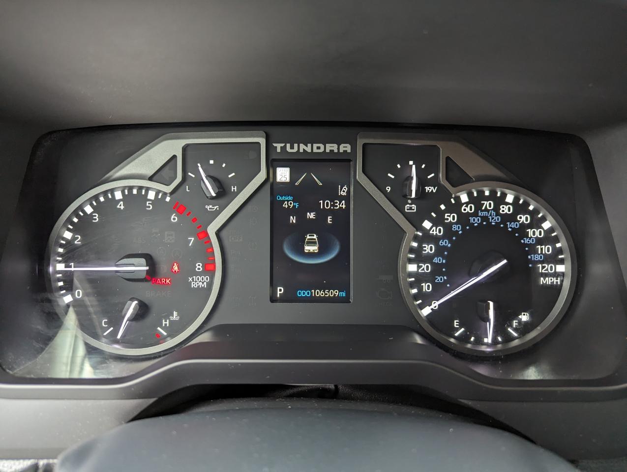 Toyota Tundra 4WD SR5 CrewMax 5.5' Bed (Natl) 2022